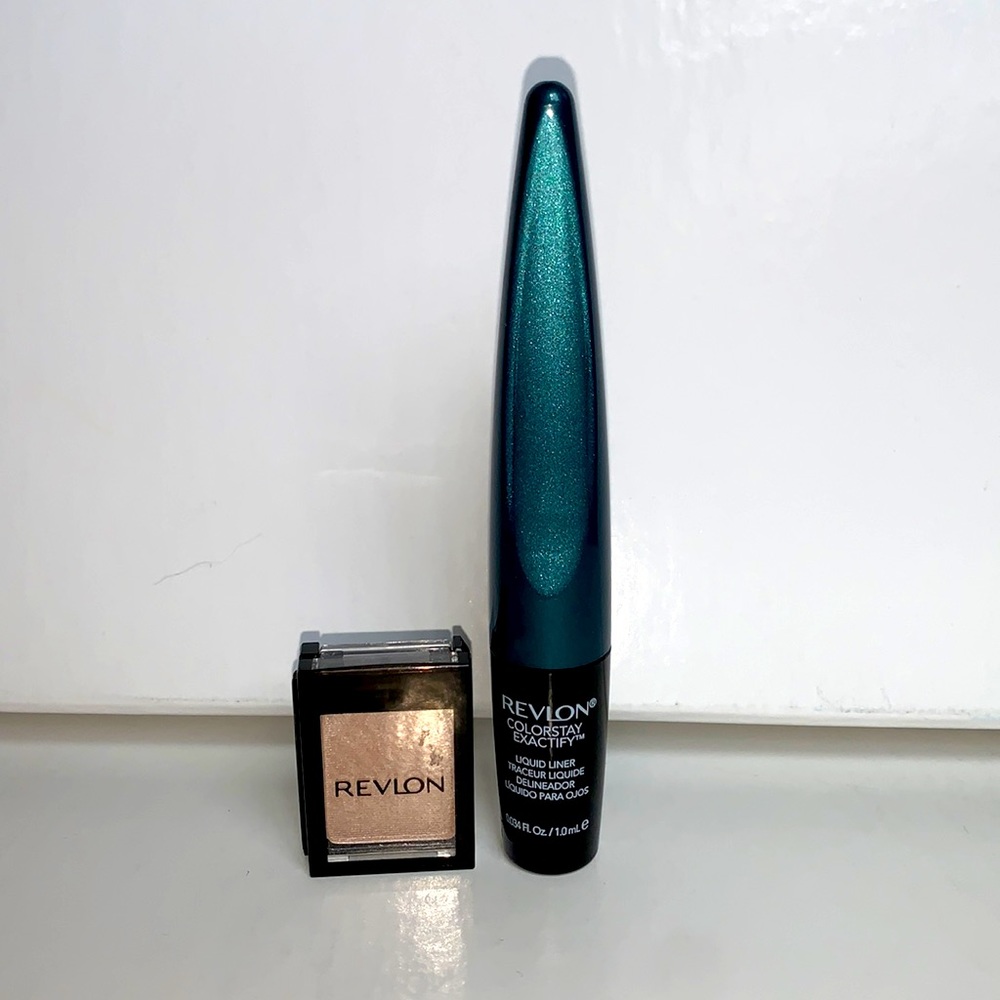 🌟Add on item-Revlon Duo: Liquid liner & eyeshadow